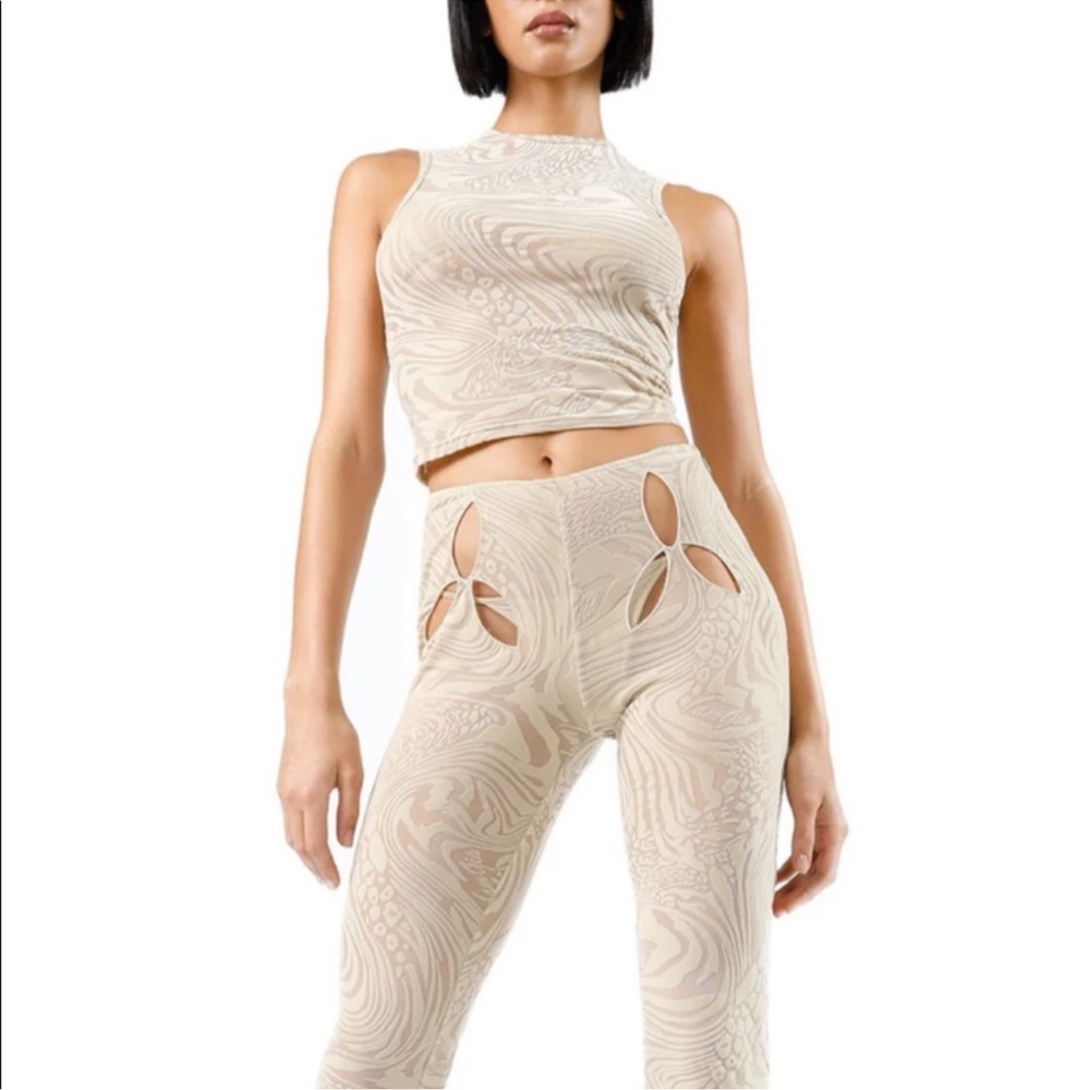 SOLD I am gia amina set color tan